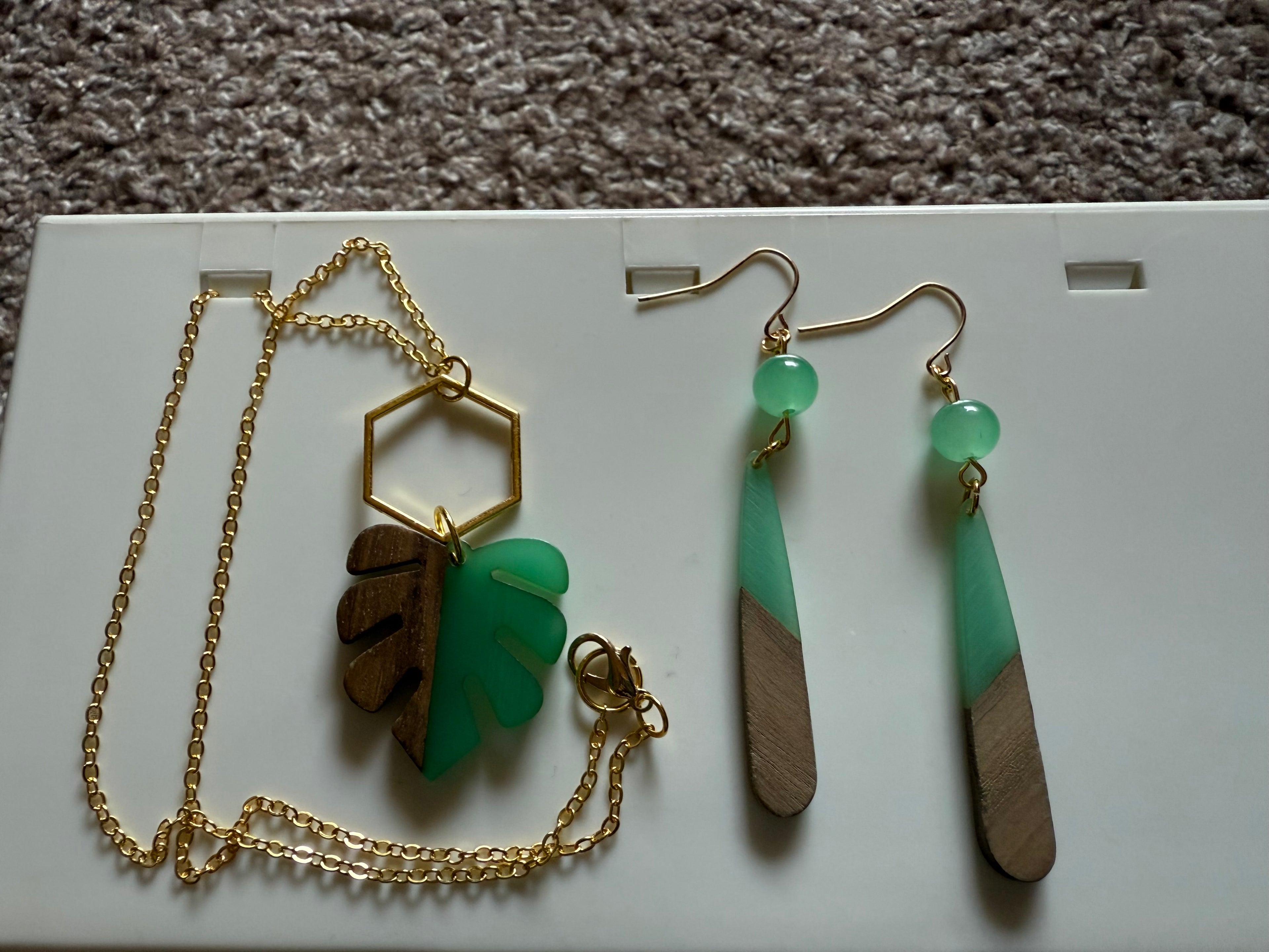 Monstera Earring and Necklace Set