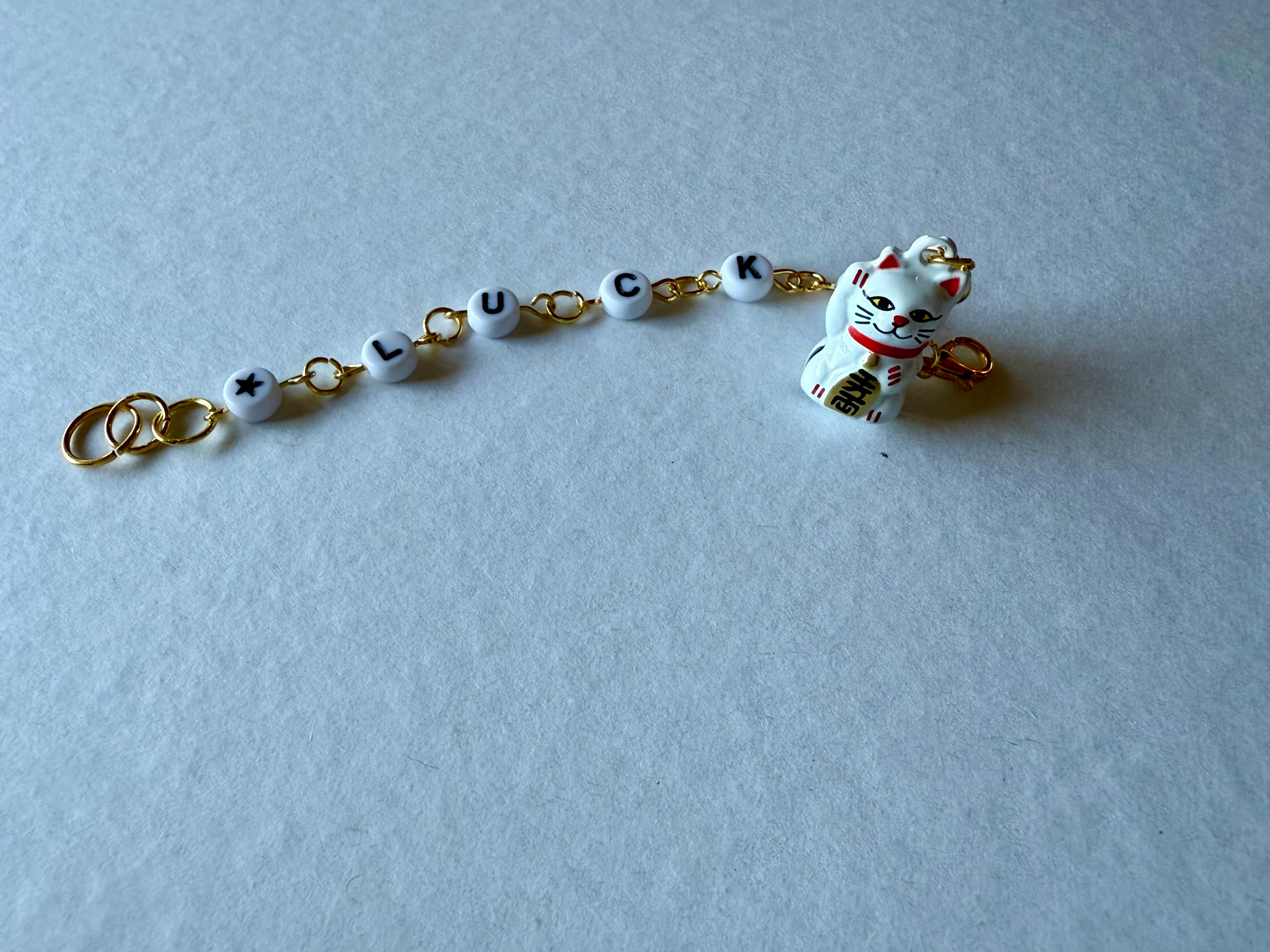 Lucky cat bell bracelet