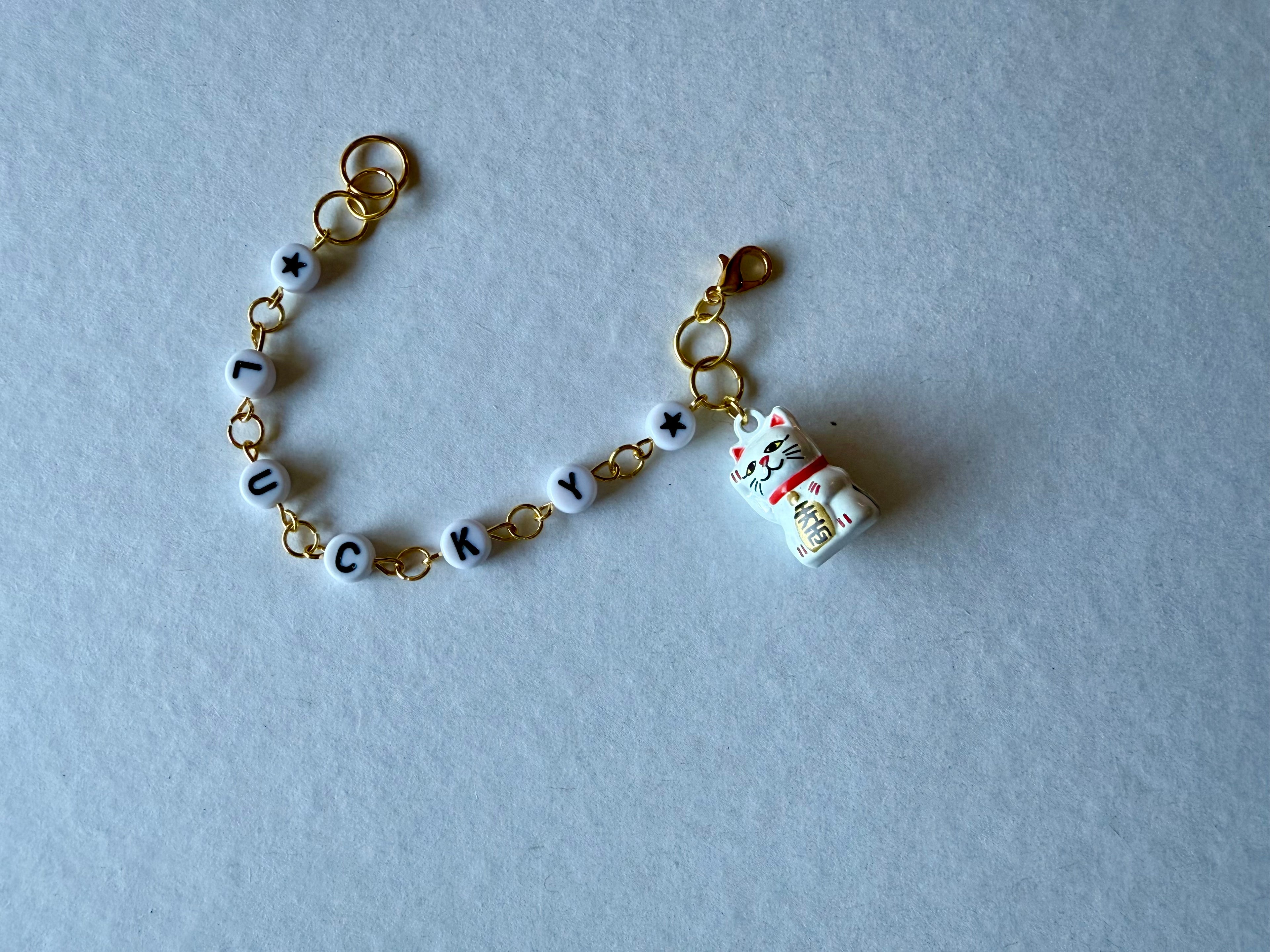 Lucky cat bell bracelet